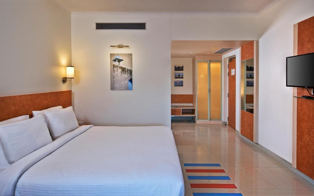 Nirwana Hometel Jaipur- A Sarovar Hotel Luaran gambar